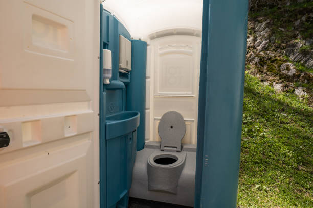 Best Porta potty rental near me  in Bally, PA